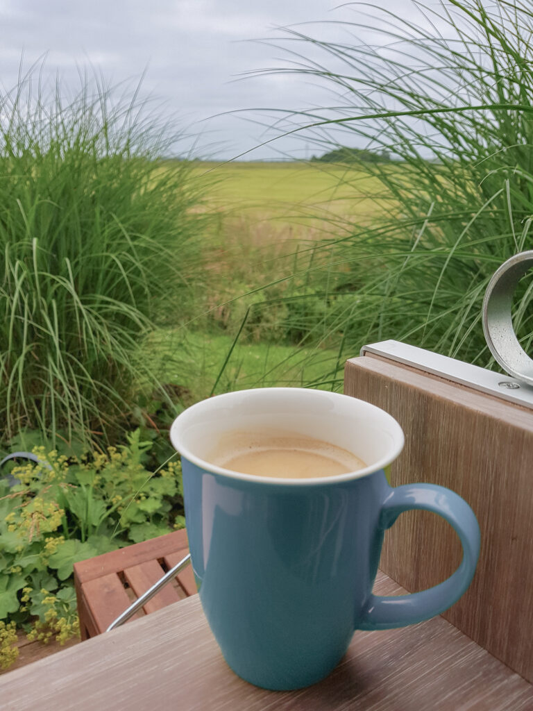 Kaffetasse bei einer Shootingpause vor dem Hammrich